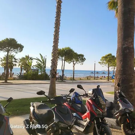 Store Lungomare 2 Vlorë