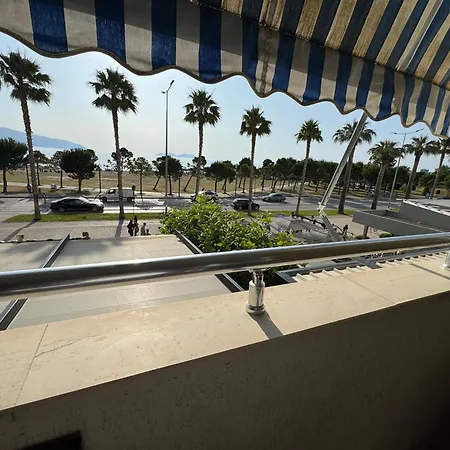 Store Lungomare 2